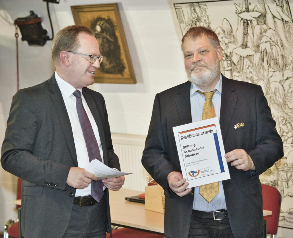 Neue Partnerstiftung der Bürgerstiftung EmscherLippe- Land unterstützt den Schachsport in Oer-Erkenschwick