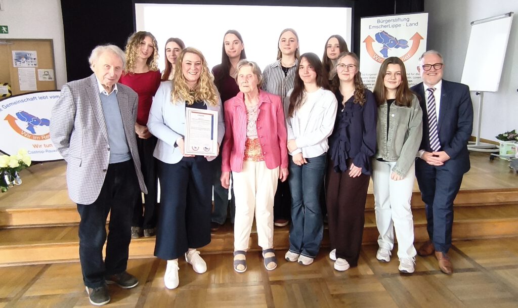 Preisverleihung an die Theo-AG des Theodor-Heuss-Gymnasiums Recklinghausen